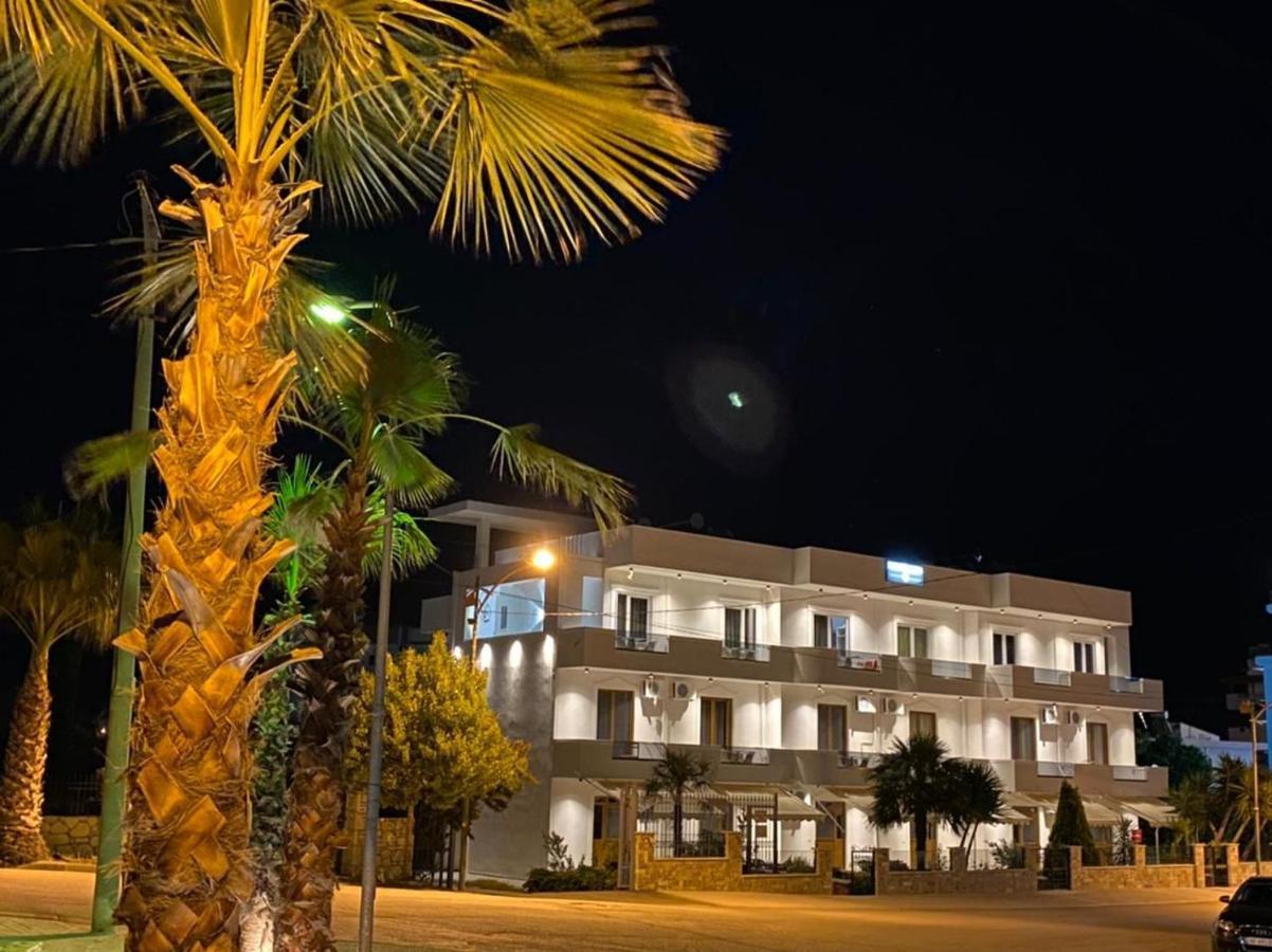 Resol Hotel Ksamil Eksteriør billede