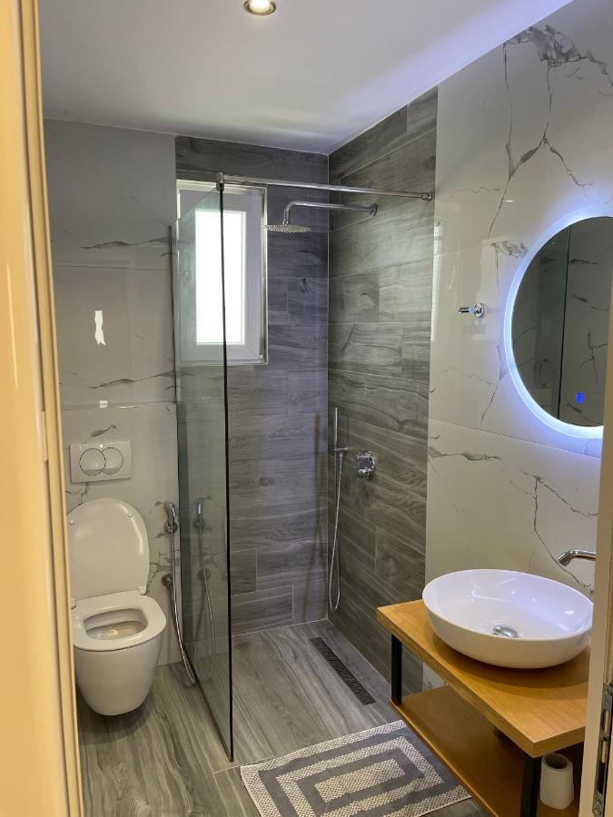 Resol Hotel Ksamil Eksteriør billede